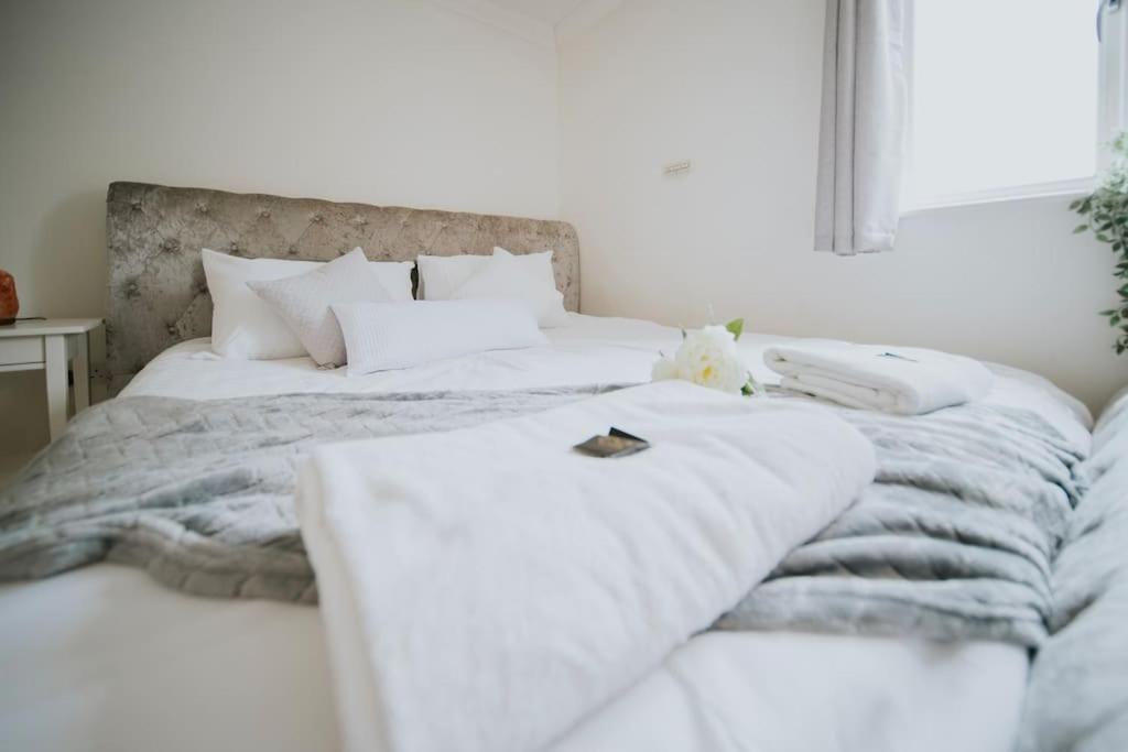Linen Cottage- Parking, Leds, 4K Tvs, 5G Wifi And More! Бат Экстерьер фото